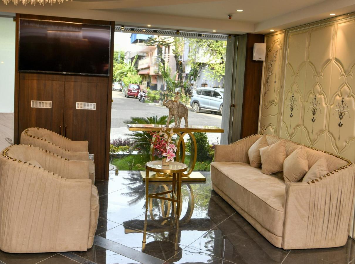 Brio Hotel Kolkata Ngoại thất bức ảnh