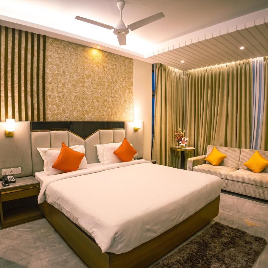 Brio Hotel Kolkata Ngoại thất bức ảnh